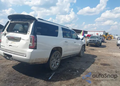 2015 GMC Yukon Xl 1500 Denali z USA, uszkodzony, nr VIN 1GKS2JKJ3FR192893